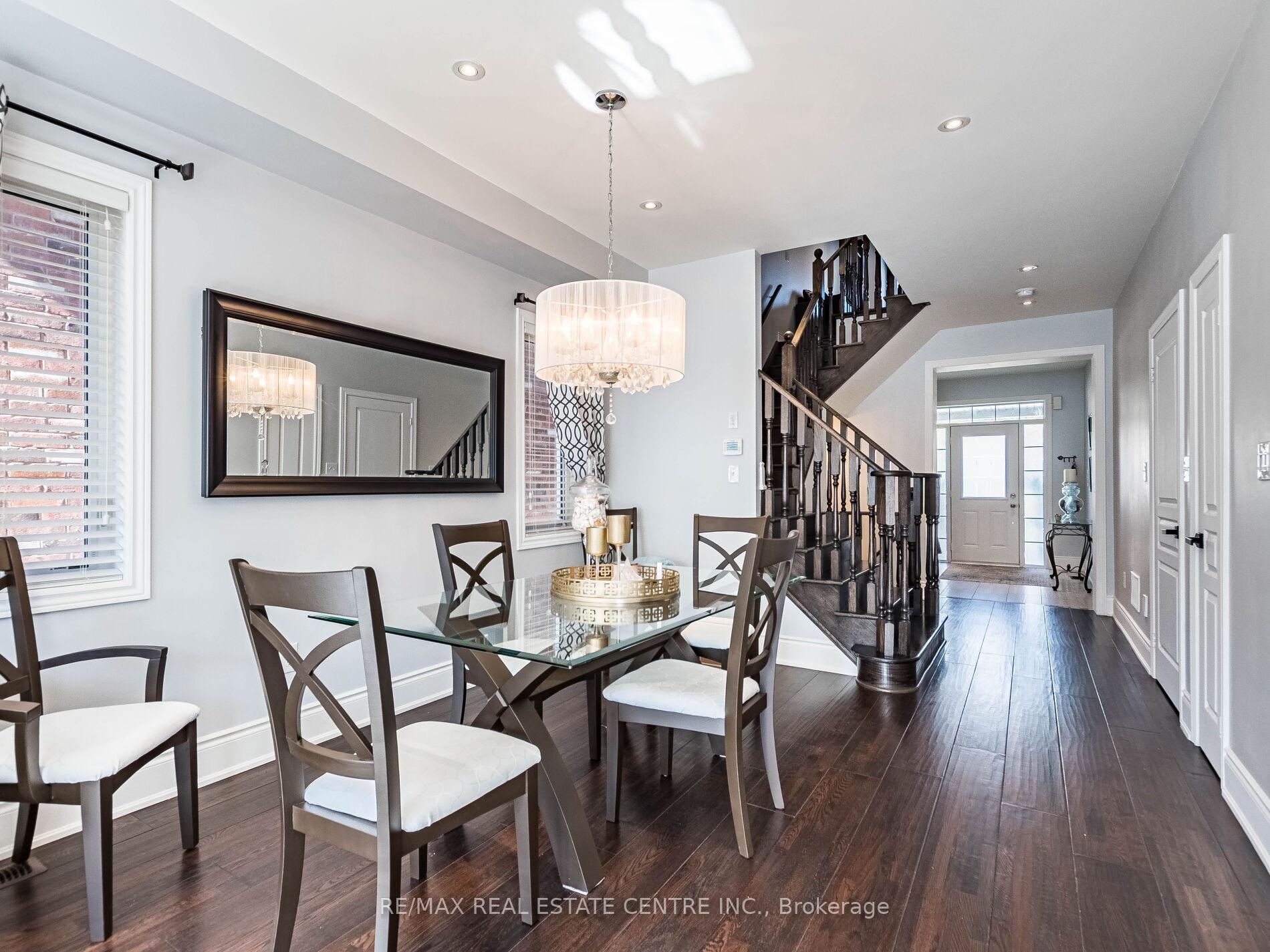 Photo 8 of 29 Masken Circle, Brampton, Northwest Brampton — HOMEH