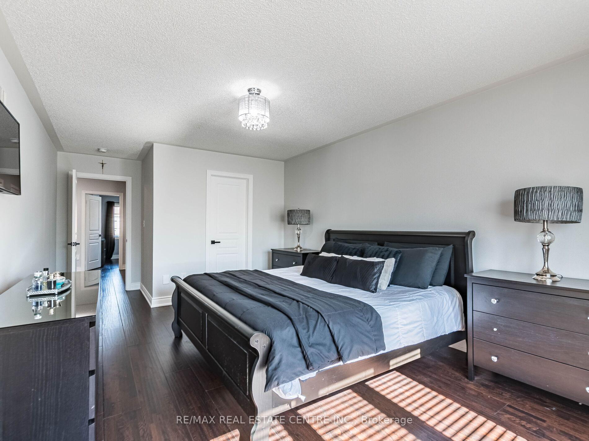 Photo 26 of 29 Masken Circle, Brampton, Northwest Brampton — HOMEH