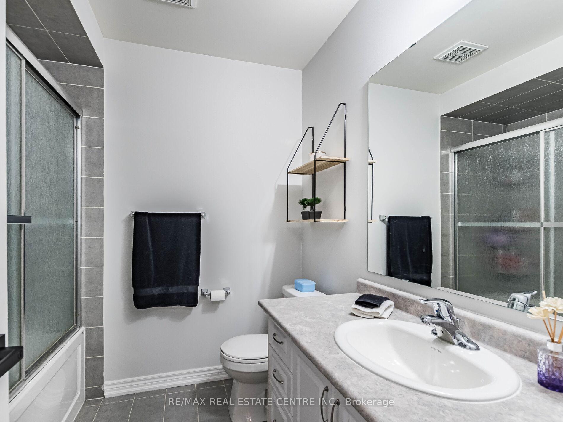 Photo 41 of 29 Masken Circle, Brampton, Northwest Brampton — HOMEH