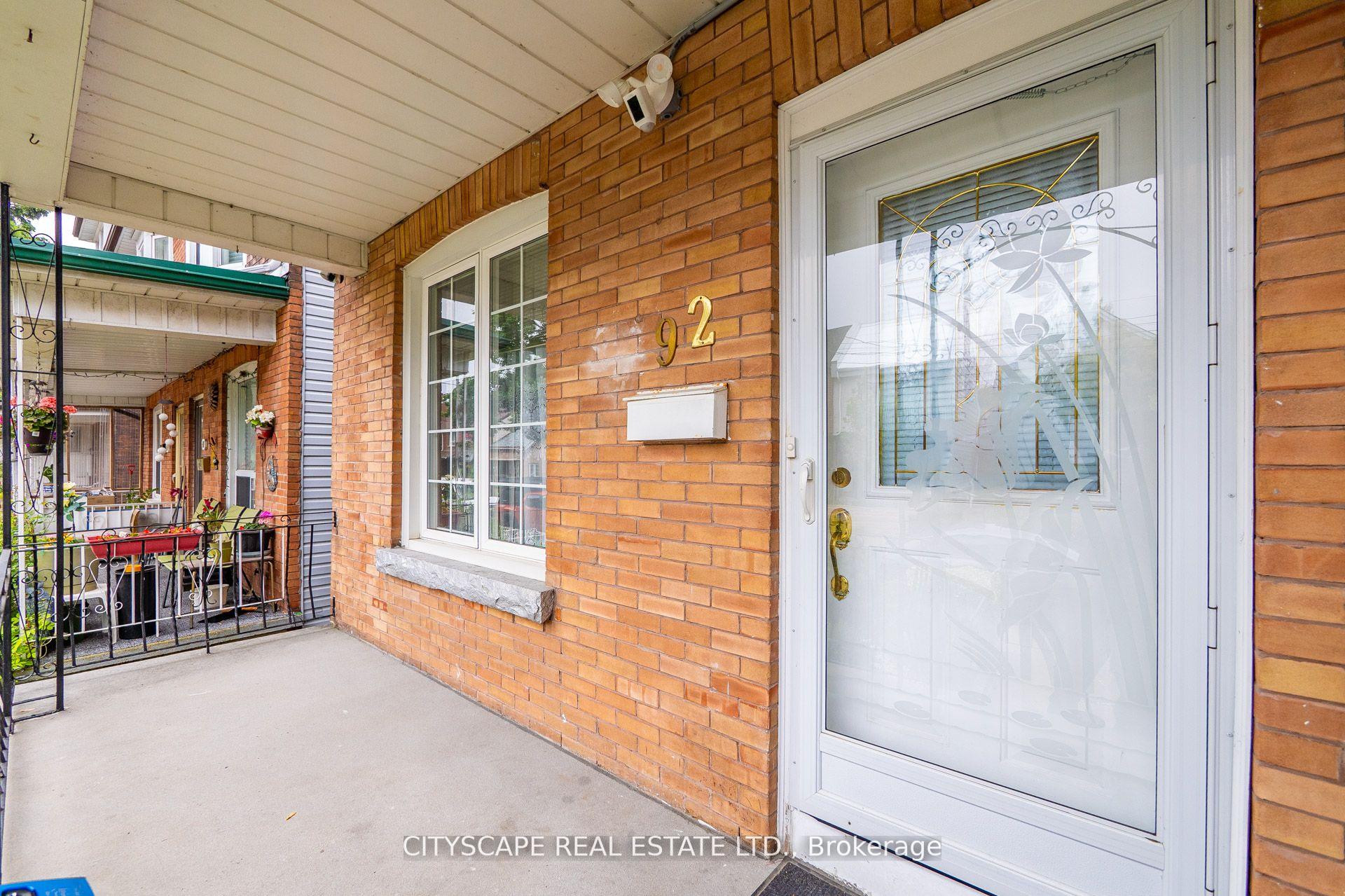 Photo 25 of 92 Bellwoods Avenue, Toronto, Trinity-Bellwoods — HOMEH