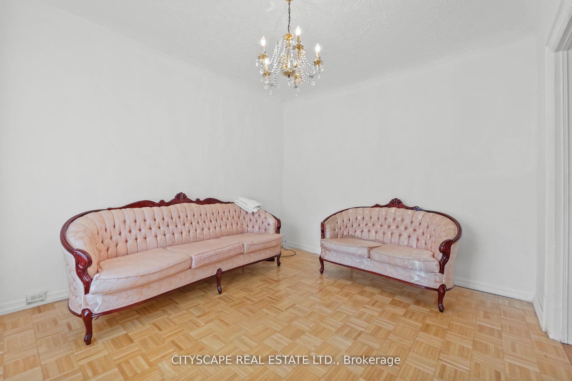 Photo 29 of 92 Bellwoods Avenue, Toronto, Trinity-Bellwoods — HOMEH