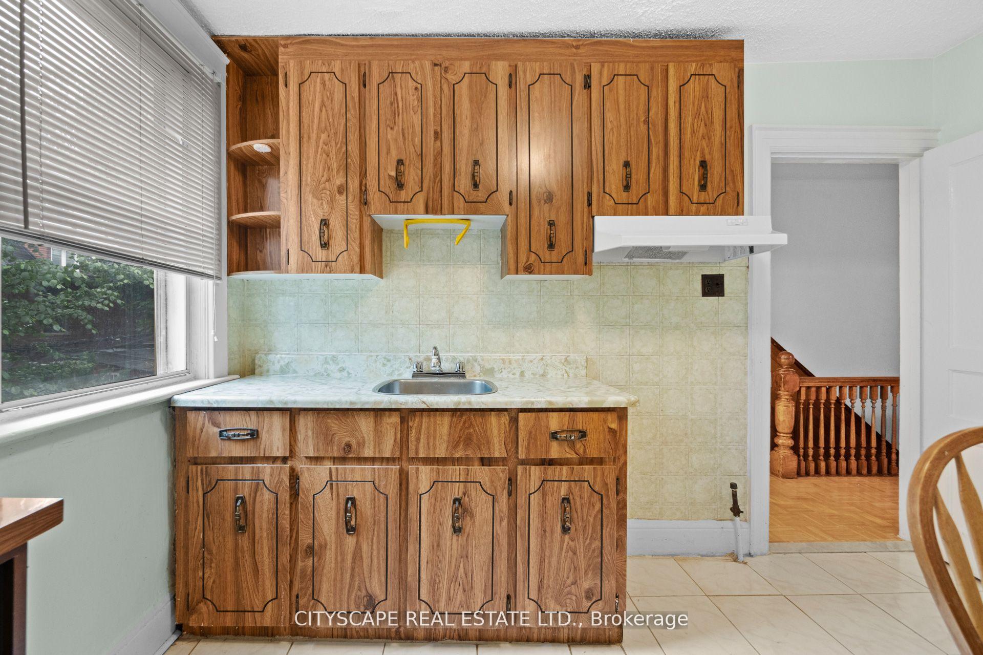 Photo 67 of 92 Bellwoods Avenue, Toronto, Trinity-Bellwoods — HOMEH