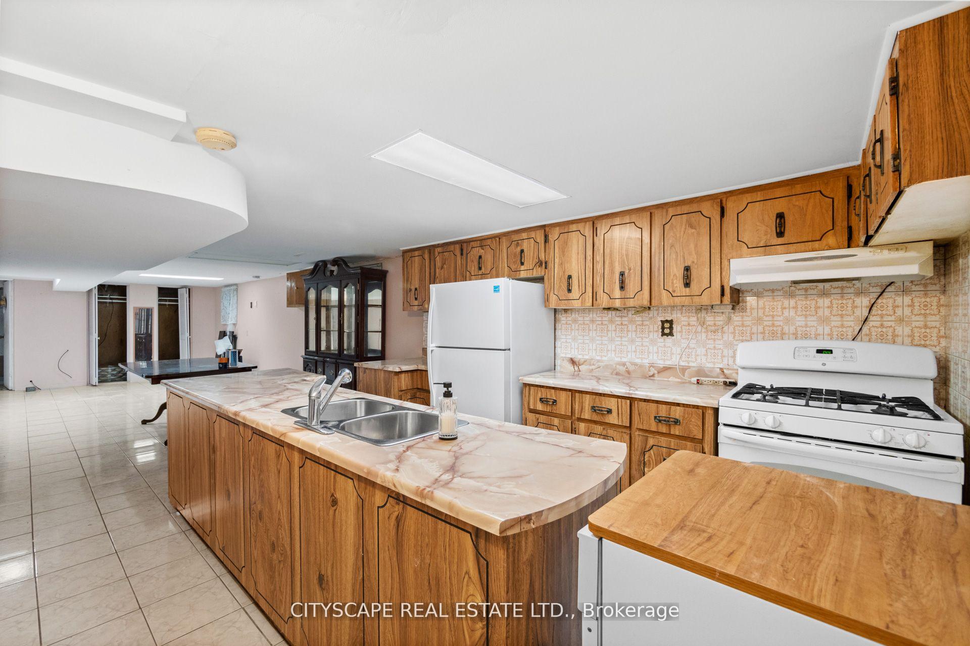 Photo 84 of 92 Bellwoods Avenue, Toronto, Trinity-Bellwoods — HOMEH