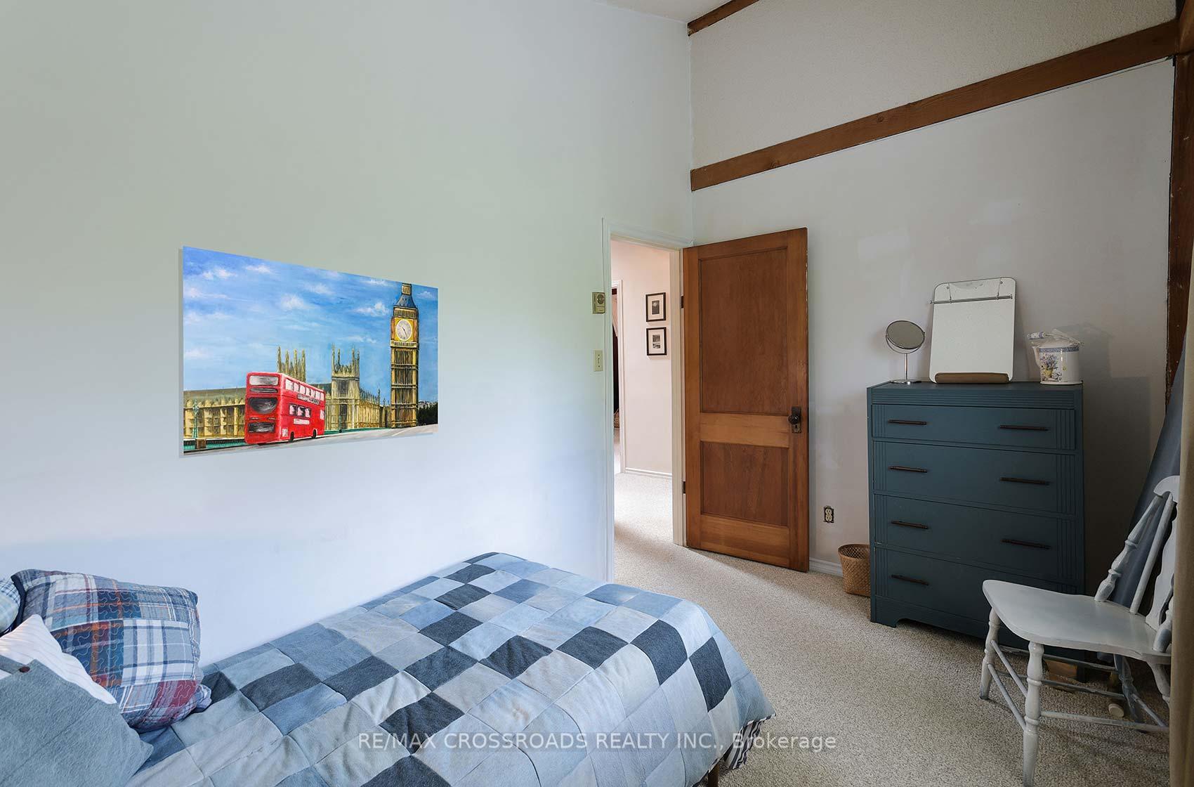 Photo 19 of 5 Shepherd Road, Whitby, Rural Whitby — HOMEH