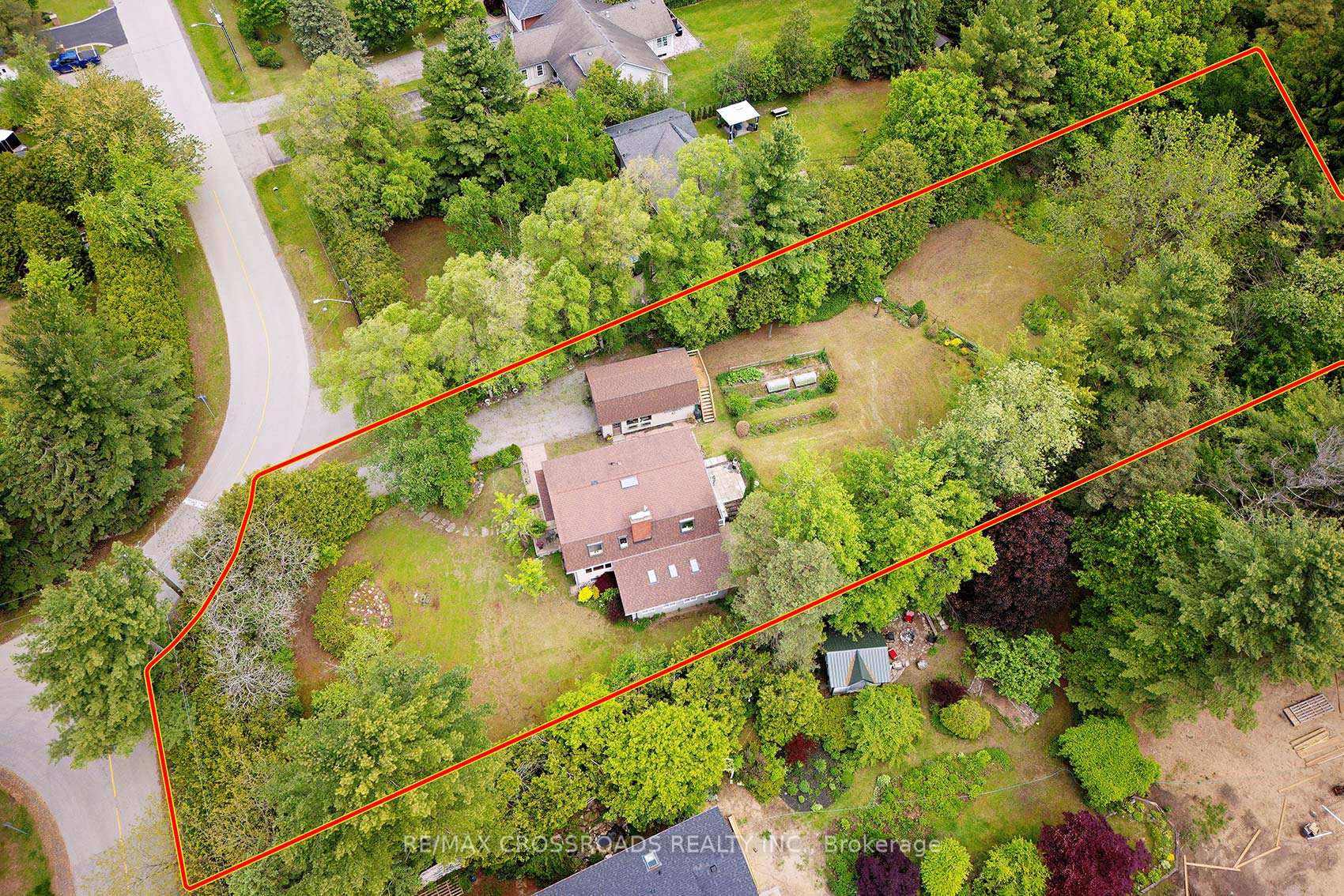 Photo 35 of 5 Shepherd Road, Whitby, Rural Whitby — HOMEH
