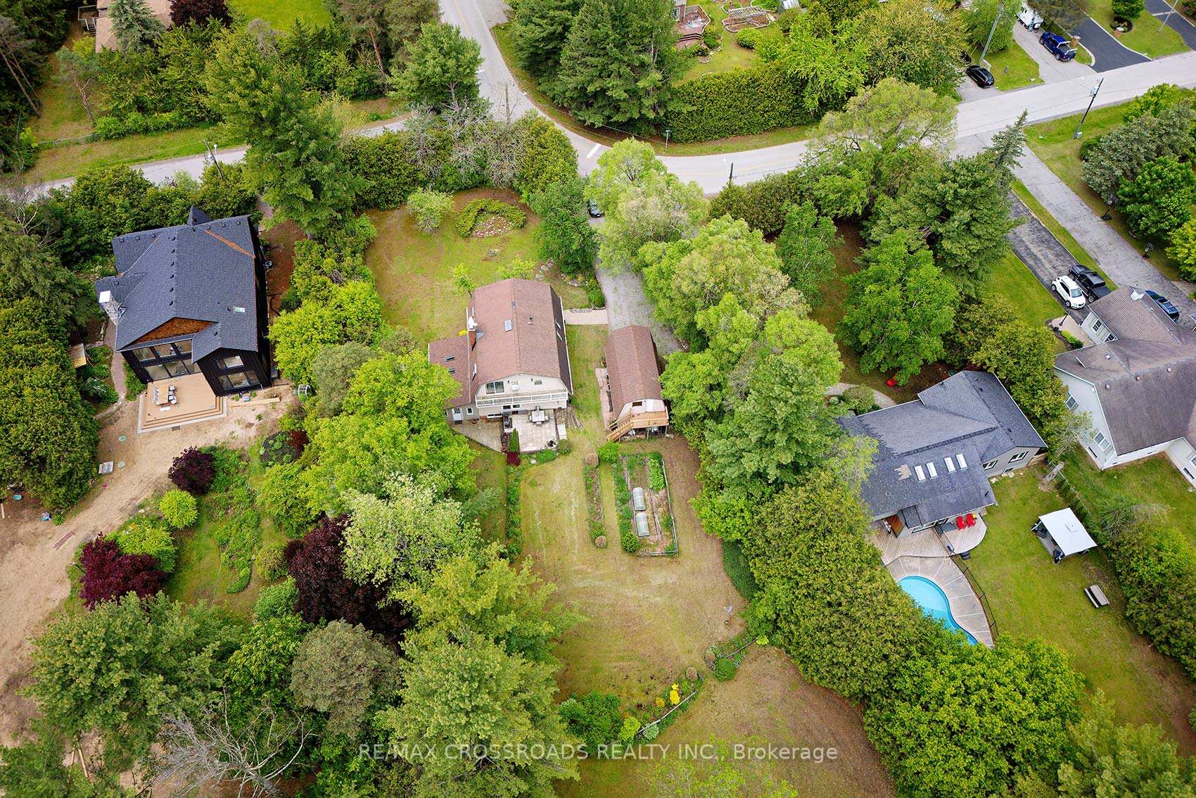 Photo 48 of 5 Shepherd Road, Whitby, Rural Whitby — HOMEH