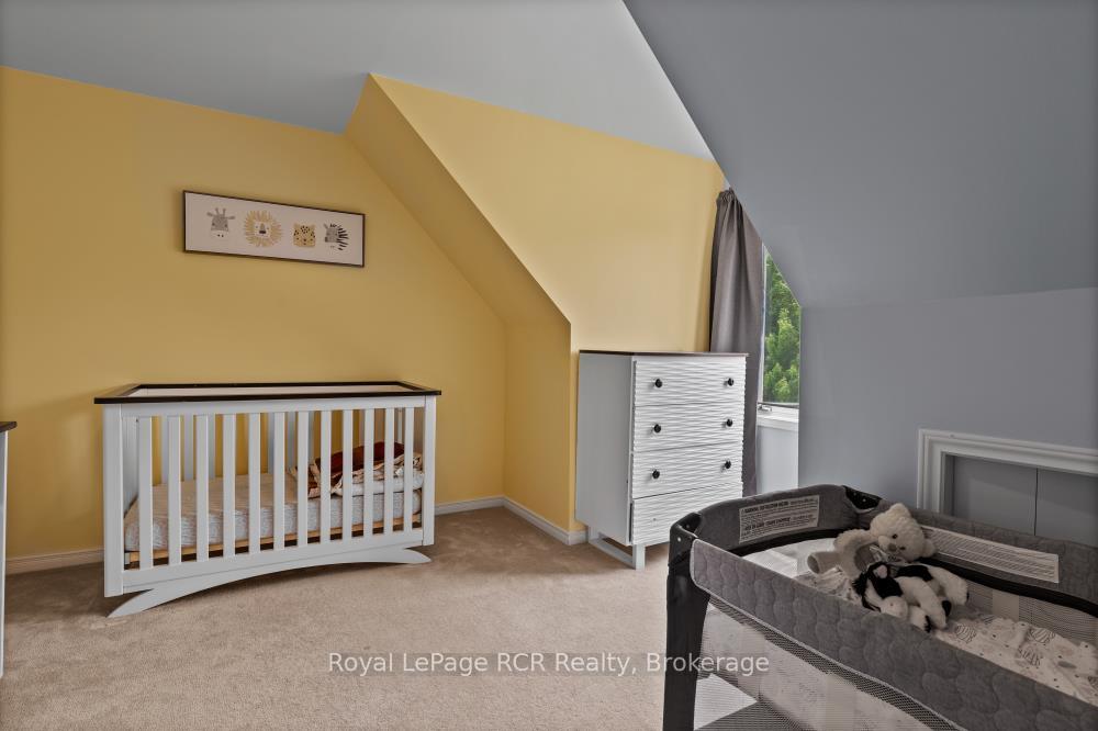 Photo 24 of 78 Mill Street E, Perth East, Milverton — HOMEH