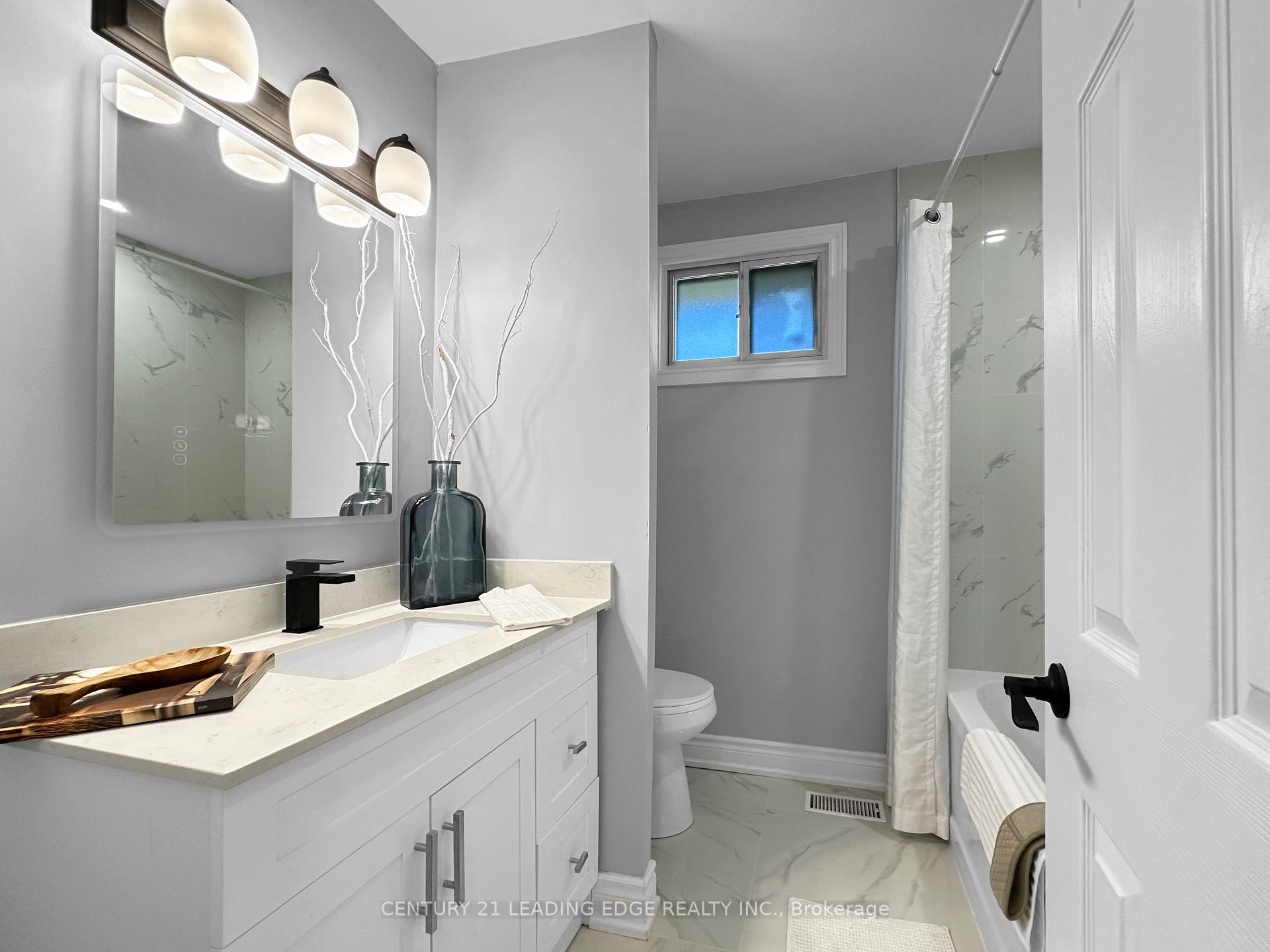 Photo 12 of 1363 Park Road S, Oshawa, Lakeview — HOMEH