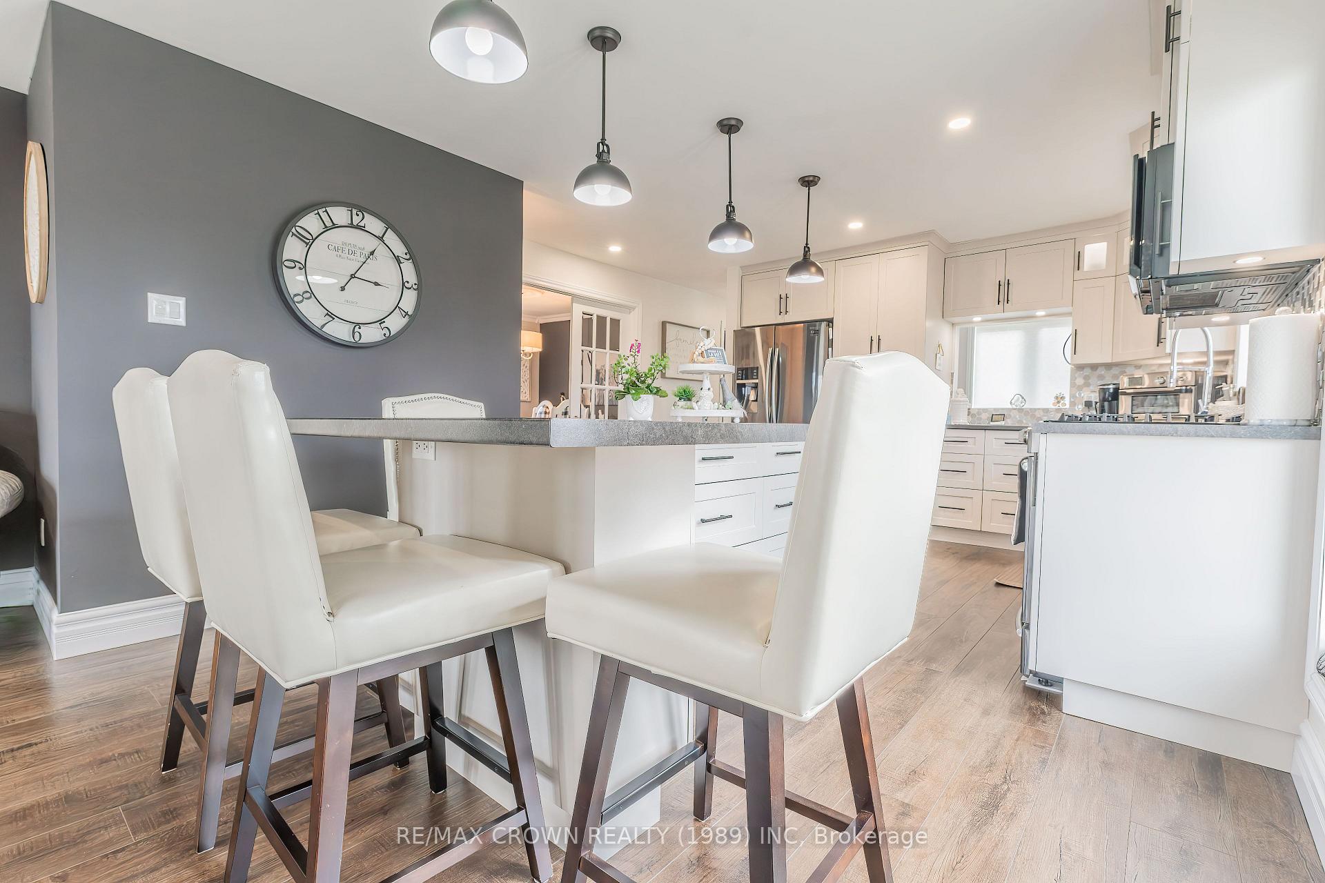Photo 9 of 11 Lemarier Street, Kapuskasing — HOMEH