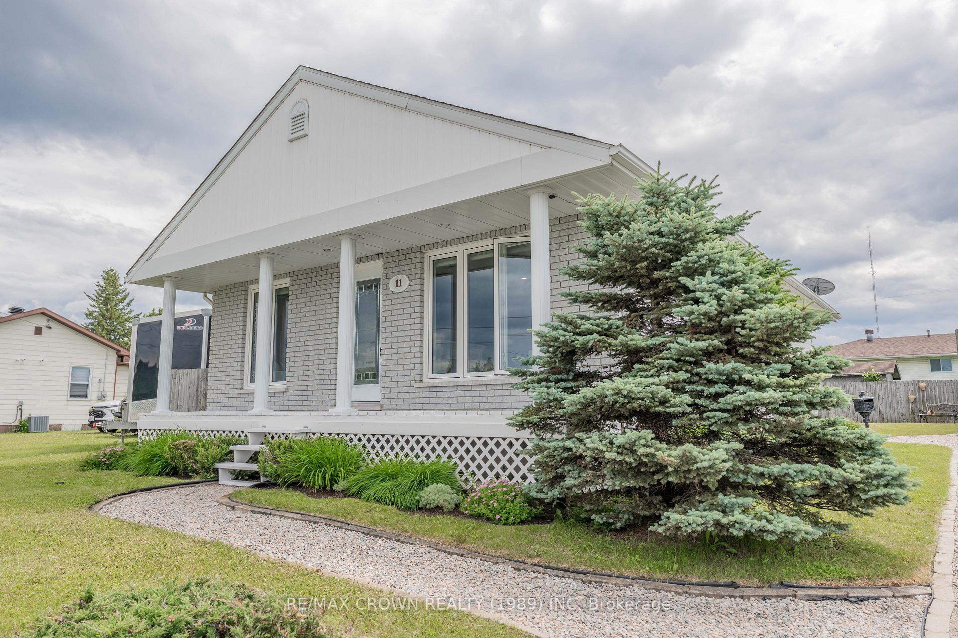 Photo 50 of 11 Lemarier Street, Kapuskasing — HOMEH
