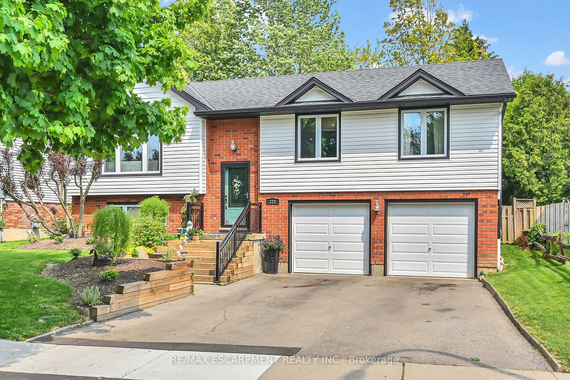 Photo 1 of 229 Williamson Drive, Haldimand — HOMEH