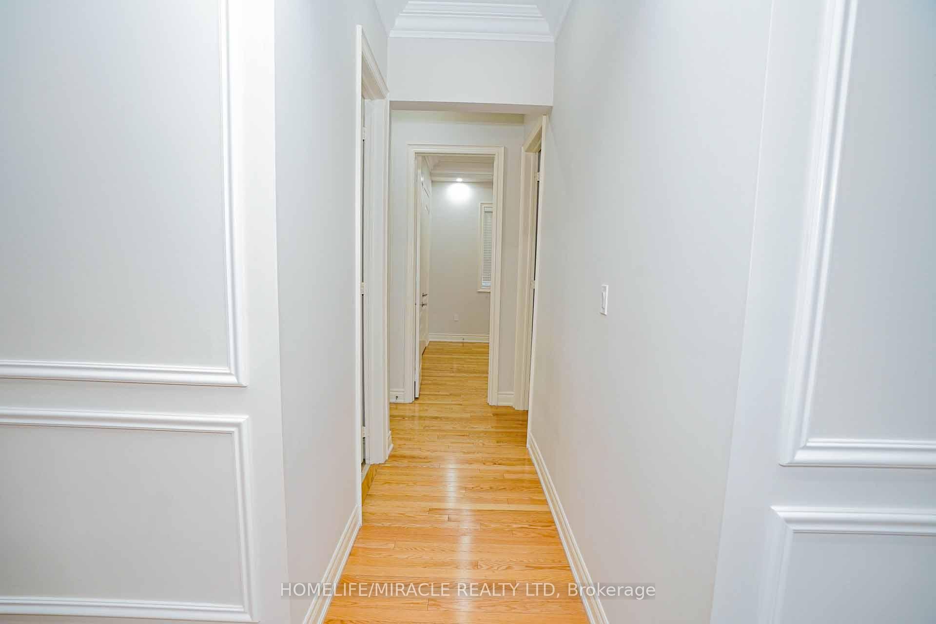 Photo 23 of 6 Belladonna Circle, Brampton, Toronto Gore Rural Estate — HOMEH