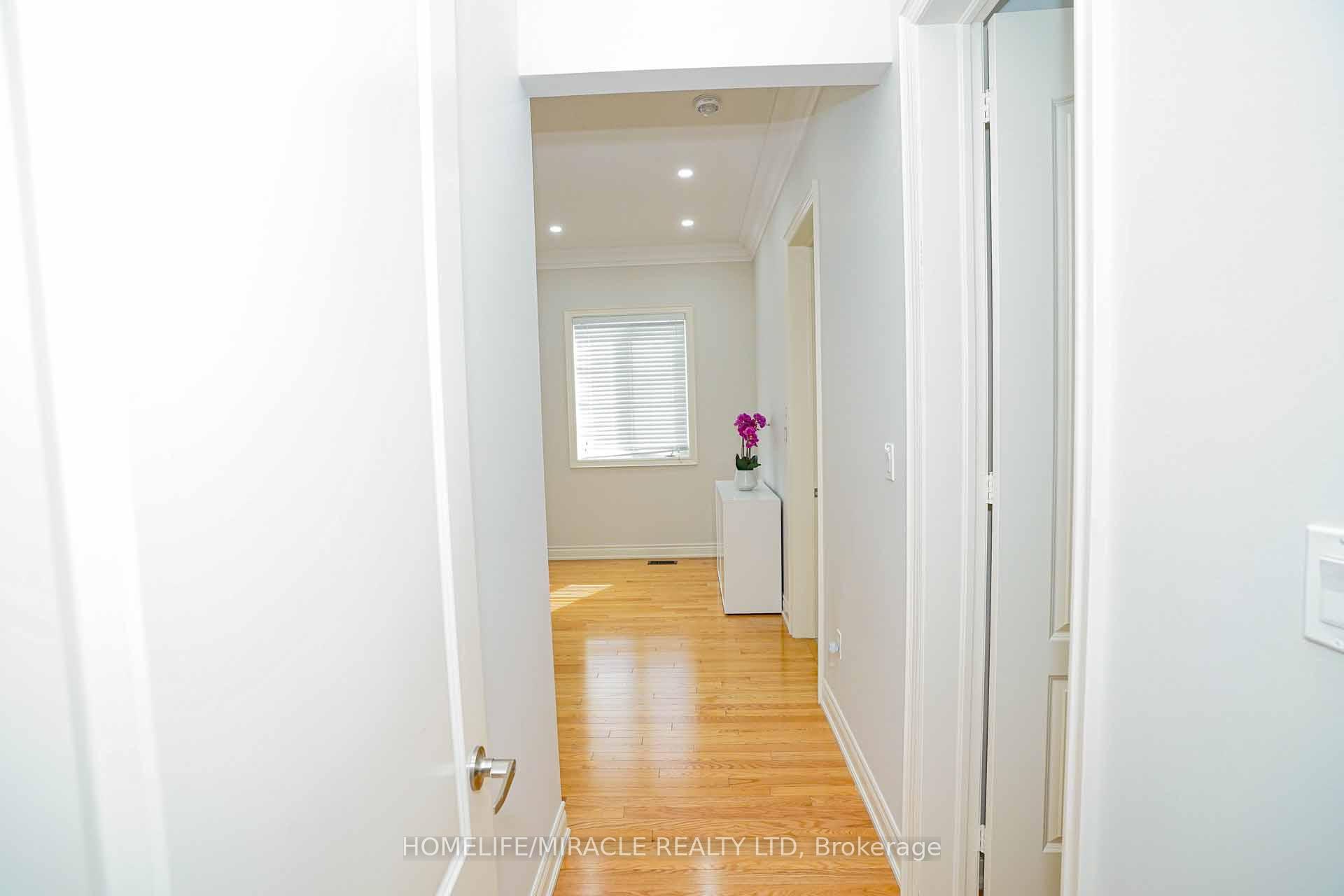 Photo 50 of 6 Belladonna Circle, Brampton, Toronto Gore Rural Estate — HOMEH