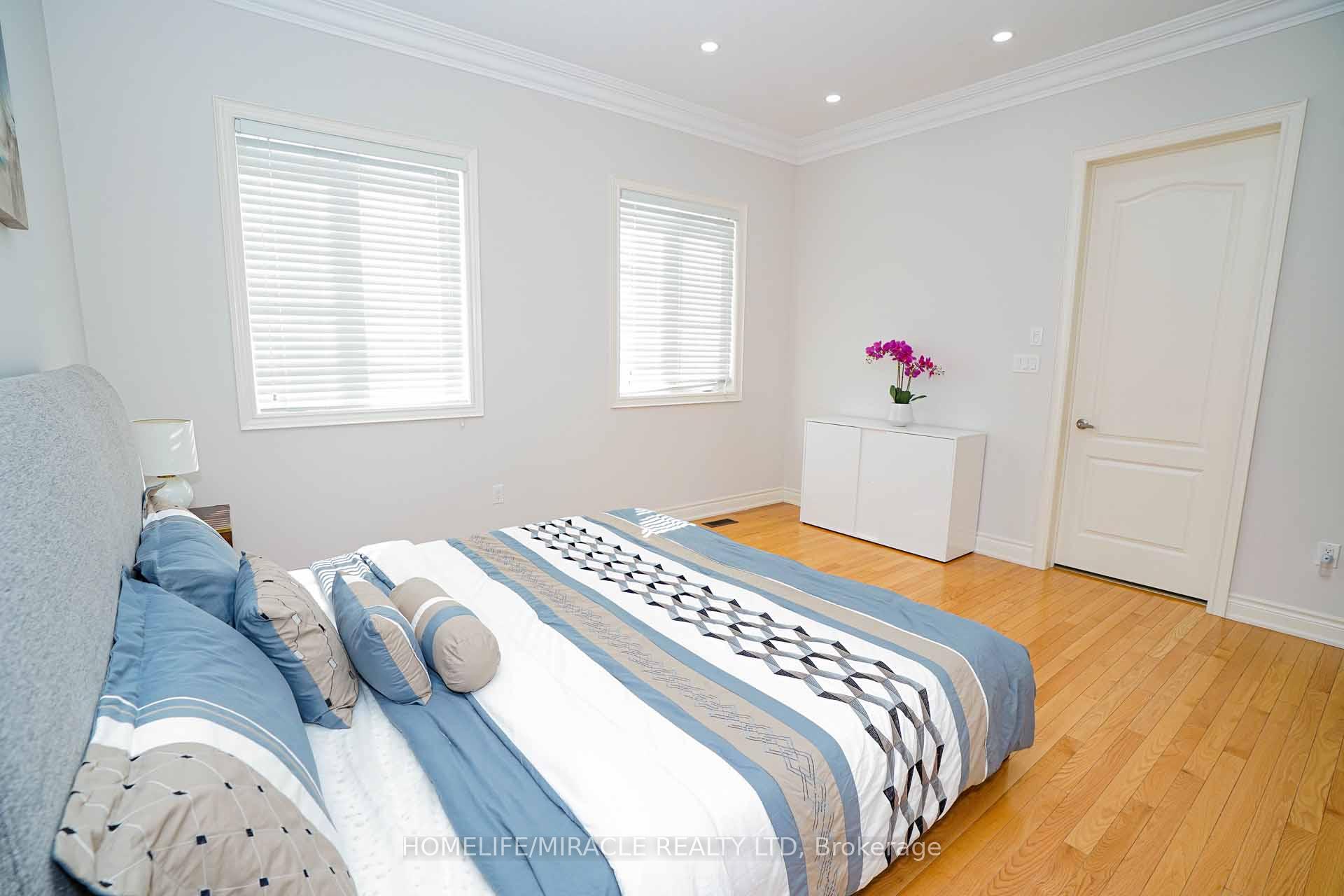 Photo 24 of 6 Belladonna Circle, Brampton, Toronto Gore Rural Estate — HOMEH