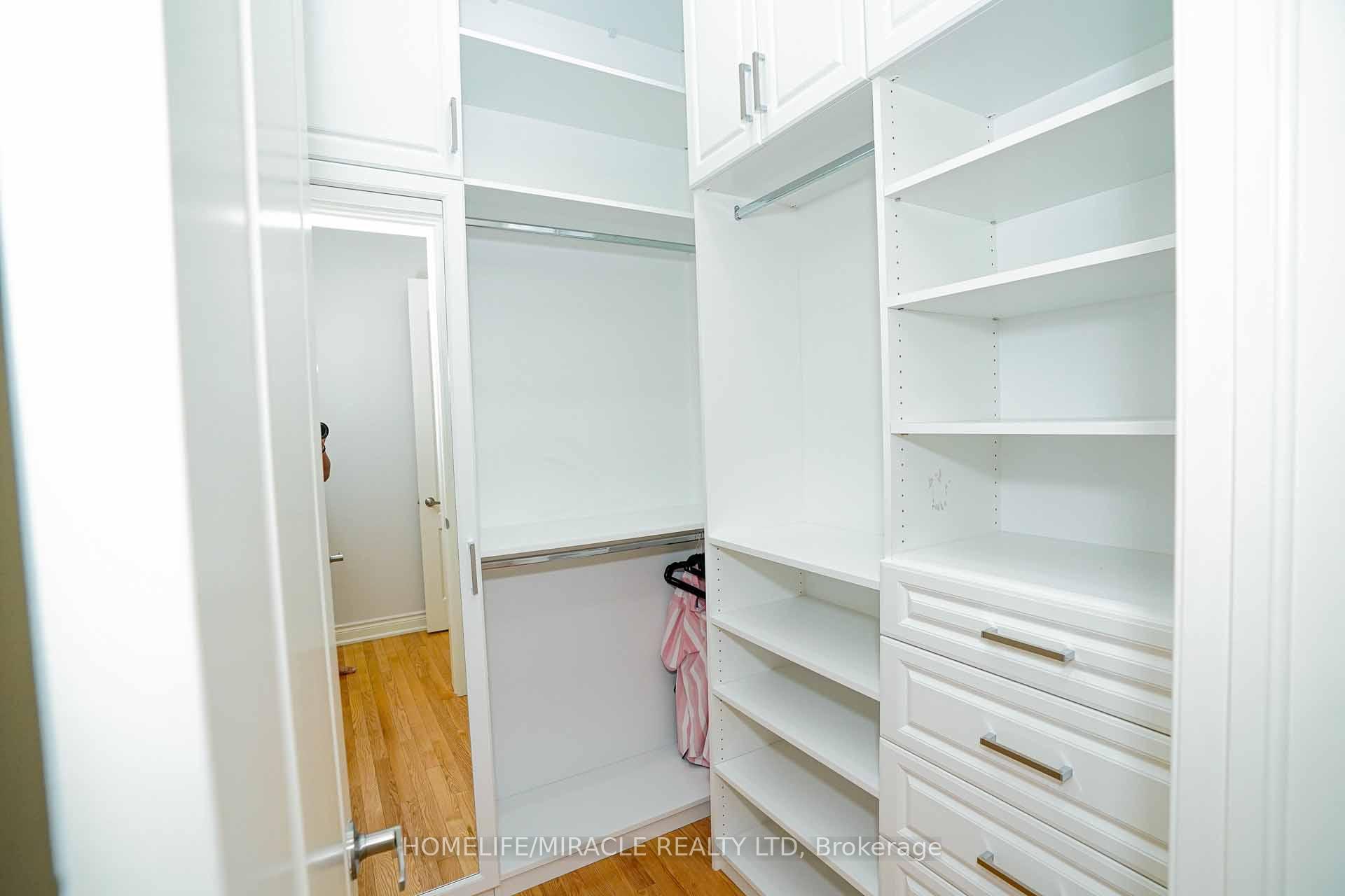 Photo 26 of 6 Belladonna Circle, Brampton, Toronto Gore Rural Estate — HOMEH
