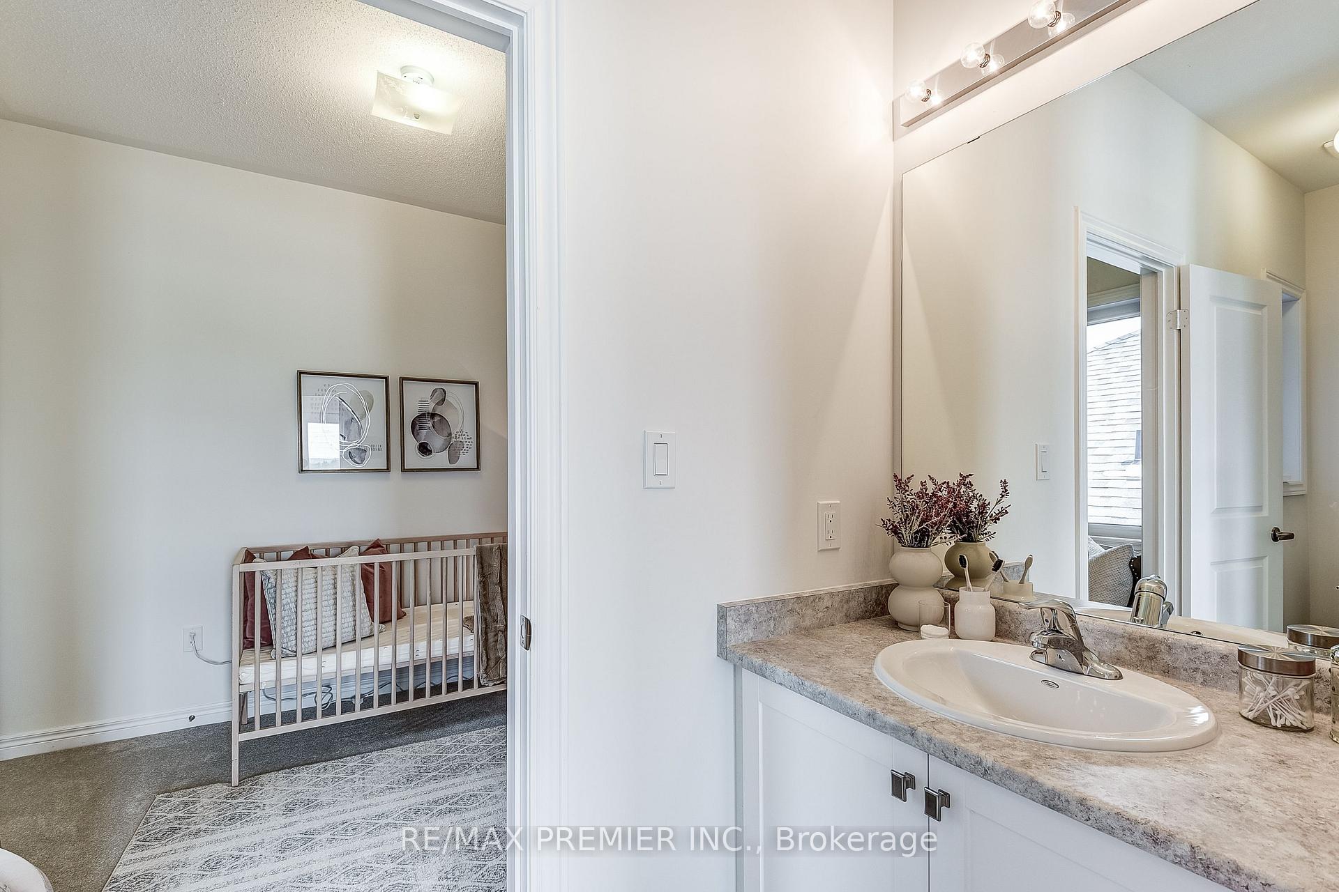 Photo 31 of 1274 Talisman Manor, Pickering, Rural Pickering — HOMEH