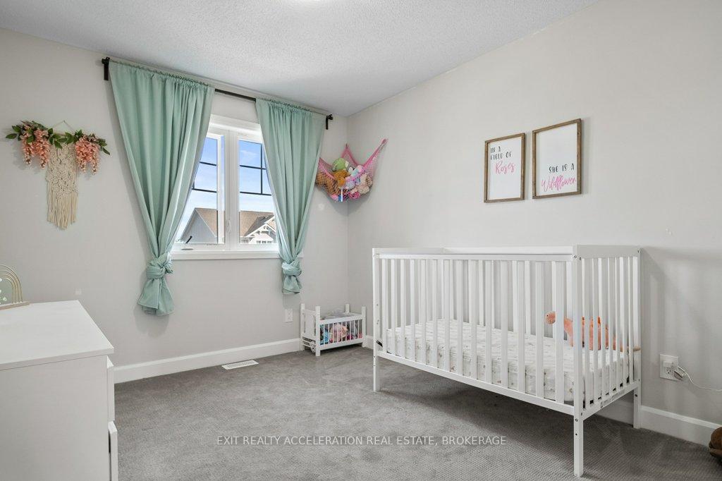 Photo 37 of 1551 Davenport Crescent, Kingston, City Northwest — HOMEH