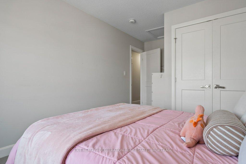 Photo 24 of 1551 Davenport Crescent, Kingston, City Northwest — HOMEH