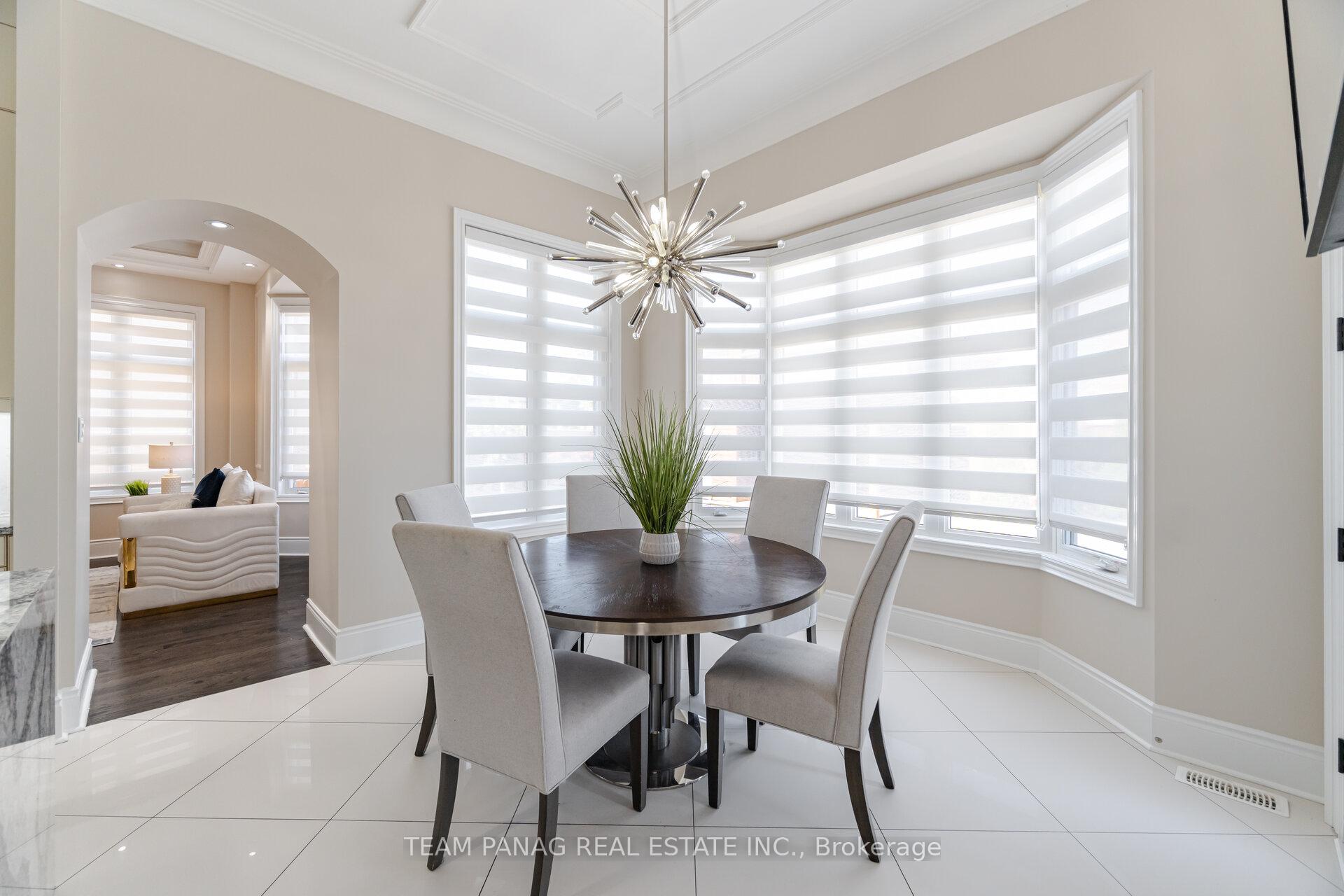 Photo 10 of 57 Elbern Markell Drive, Brampton, Credit Valley — HOMEH