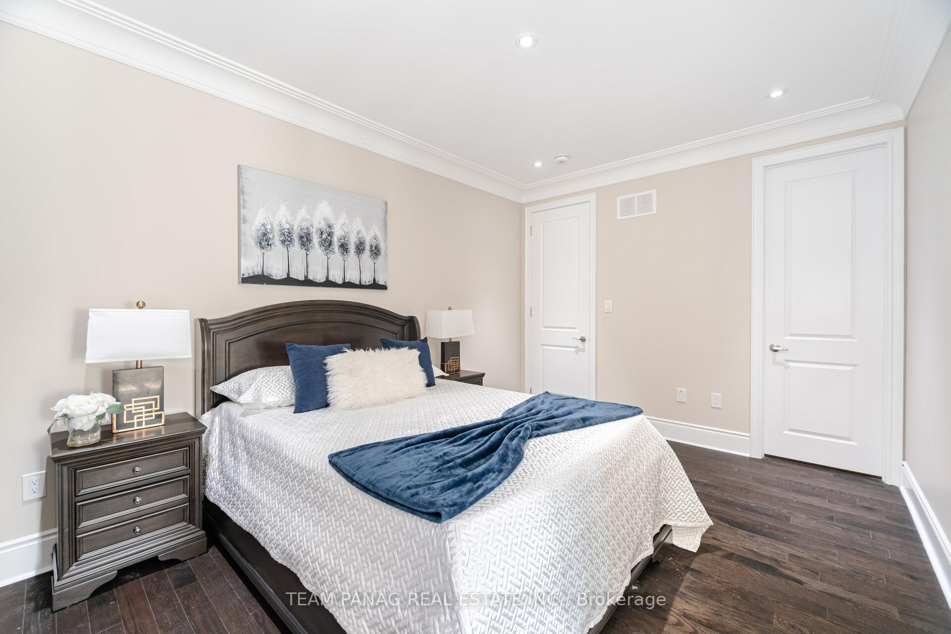 Photo 7 of 57 Elbern Markell Drive, Brampton, Credit Valley — HOMEH