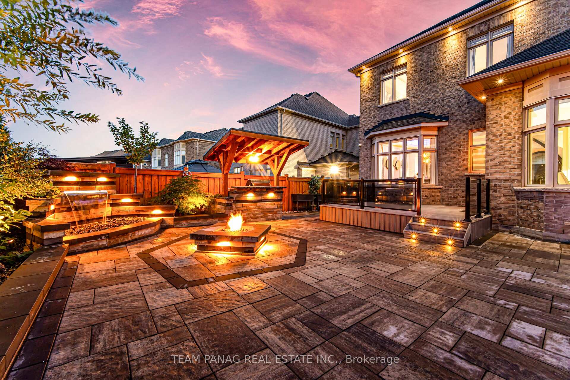 Photo 49 of 57 Elbern Markell Drive, Brampton, Credit Valley — HOMEH