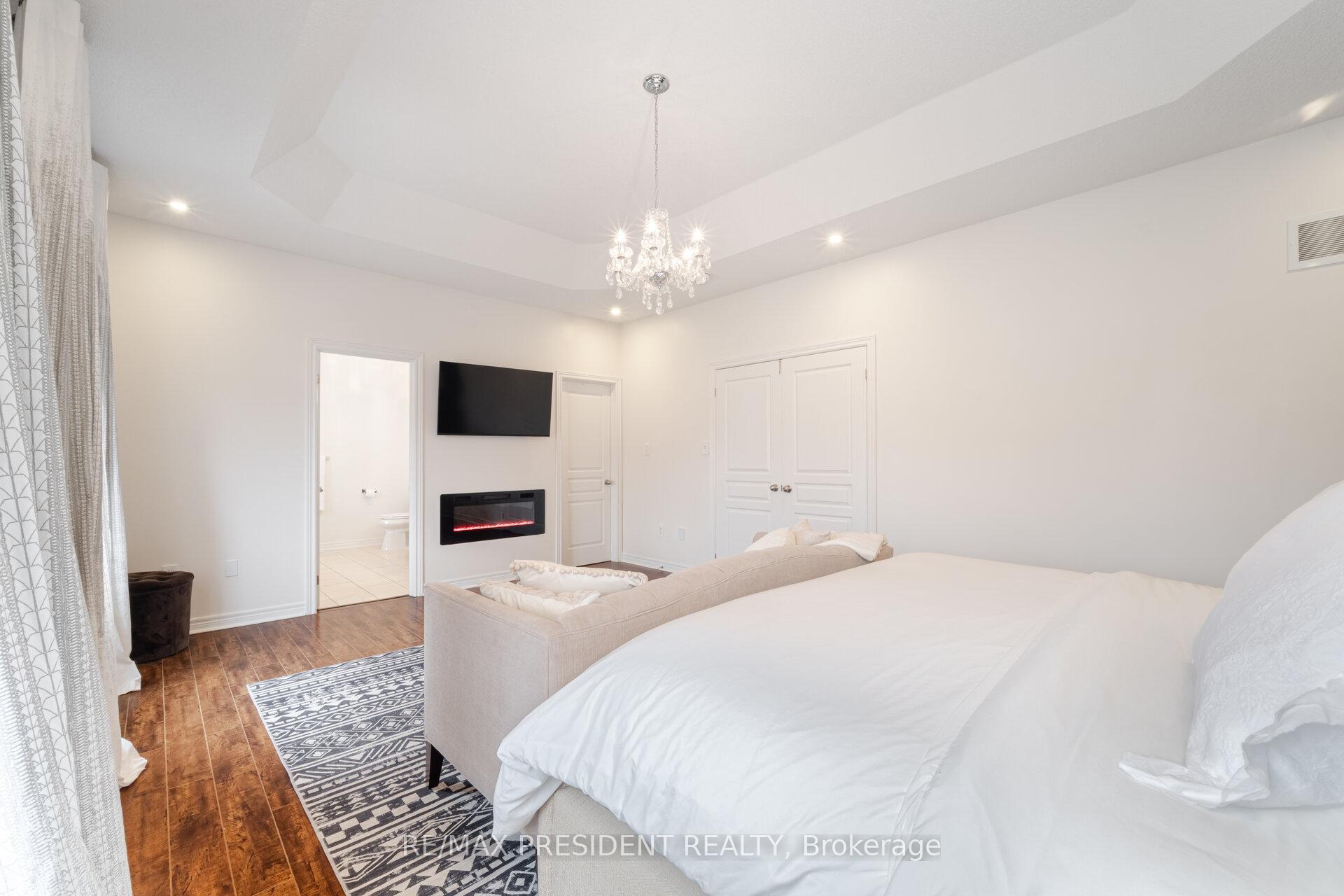 Photo 18 of 35 Kilkarrin Road, Brampton, Northwest Brampton — HOMEH