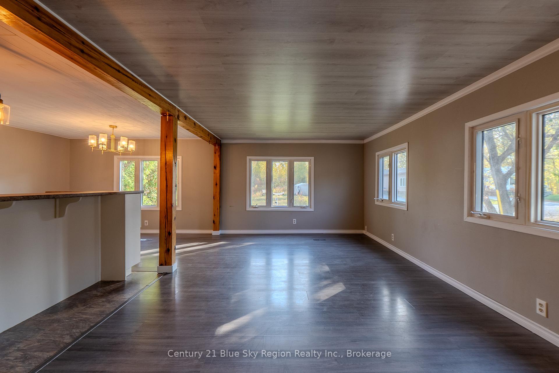 Photo 4 of 25 Hillcrest Drive, Temagami — HOMEH