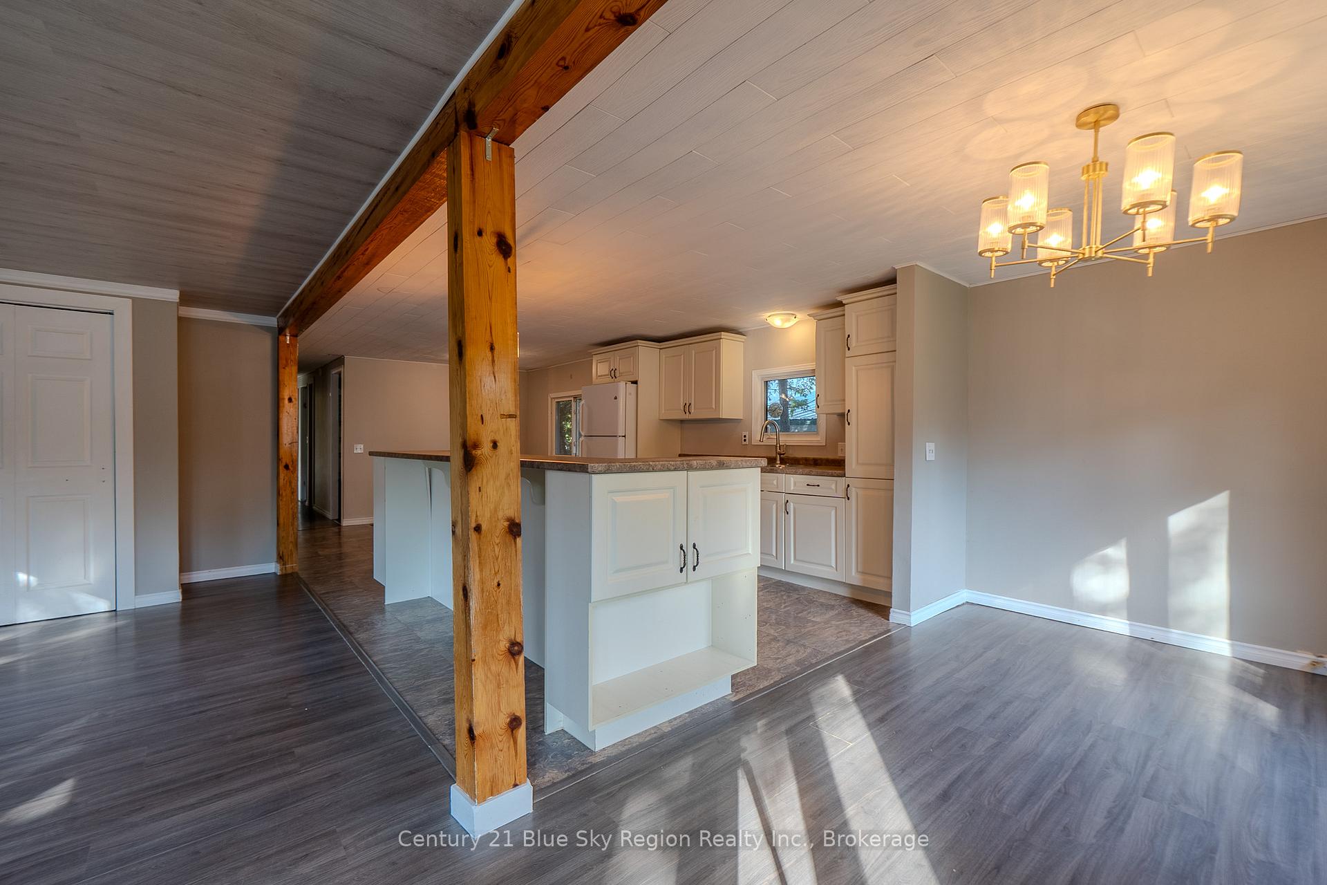 Photo 18 of 25 Hillcrest Drive, Temagami — HOMEH