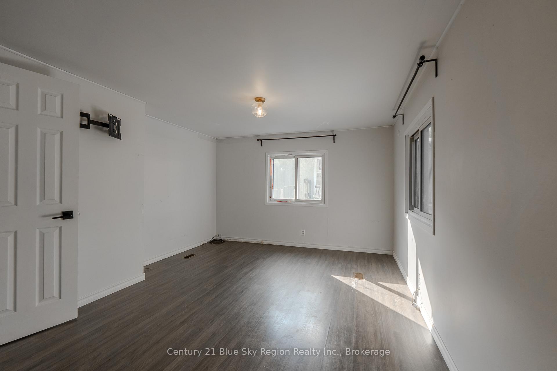 Photo 22 of 25 Hillcrest Drive, Temagami — HOMEH