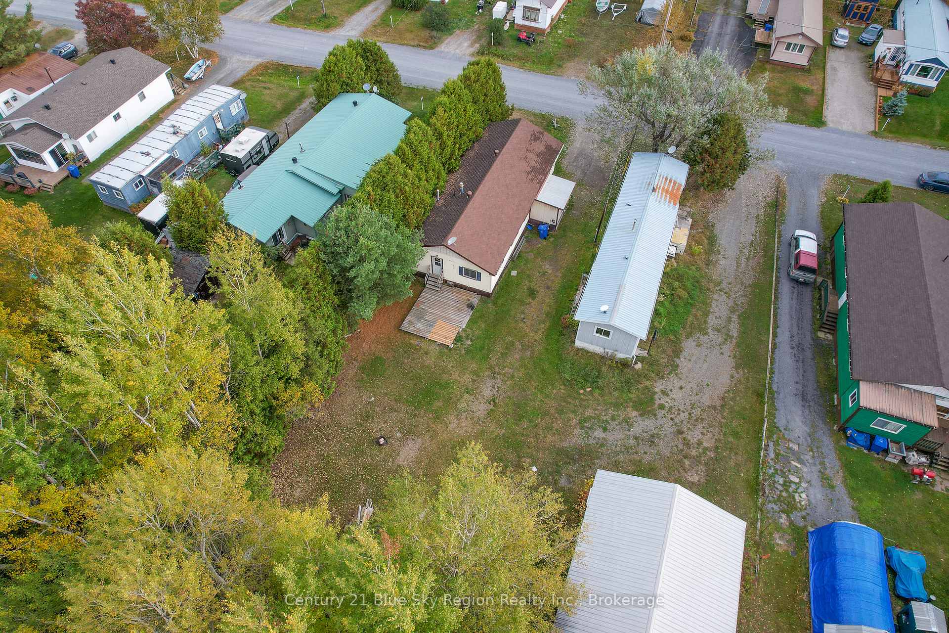 Photo 15 of 25 Hillcrest Drive, Temagami — HOMEH