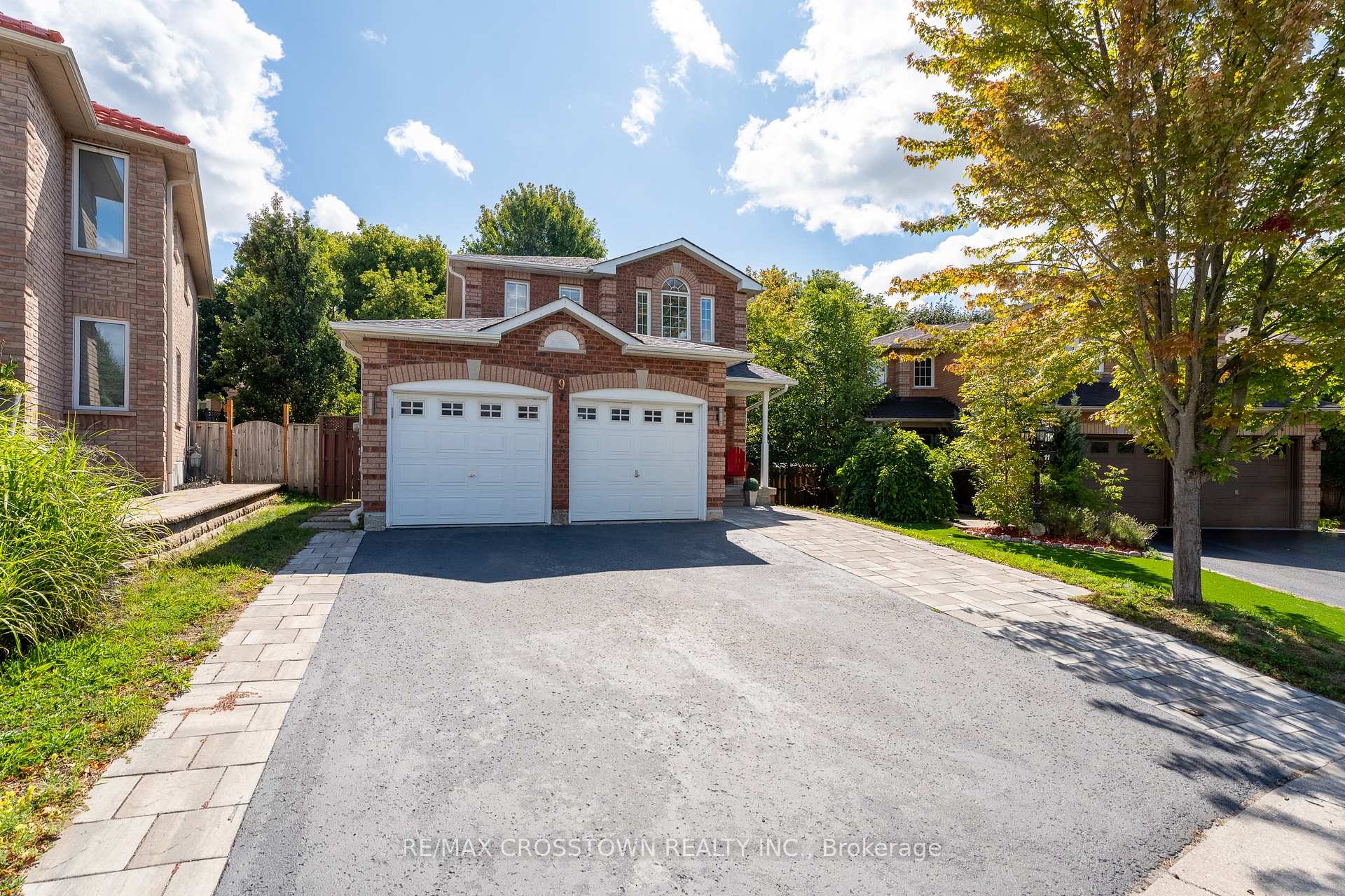 Photo 4 of 9 McKenzie Crescent, Barrie, Ardagh — HOMEH