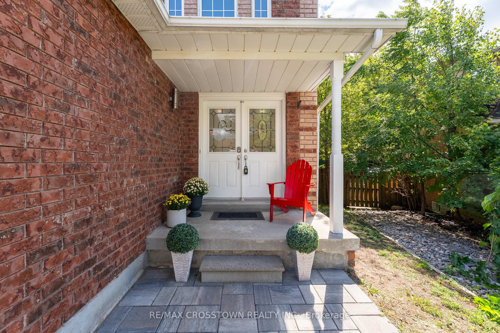 Photo 11 of 9 McKenzie Crescent, Barrie, Ardagh — HOMEH
