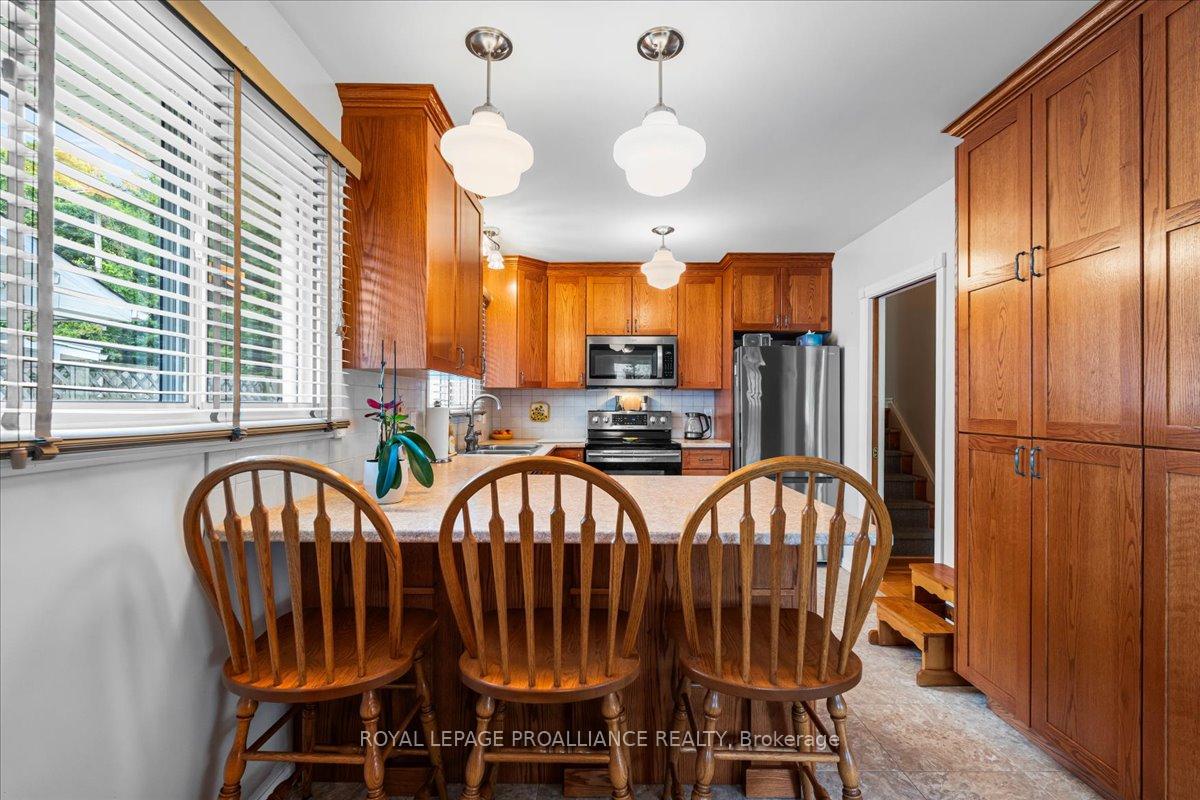 Photo 19 of 21 Coulter Crescent, Quinte West, Trenton Ward — HOMEH