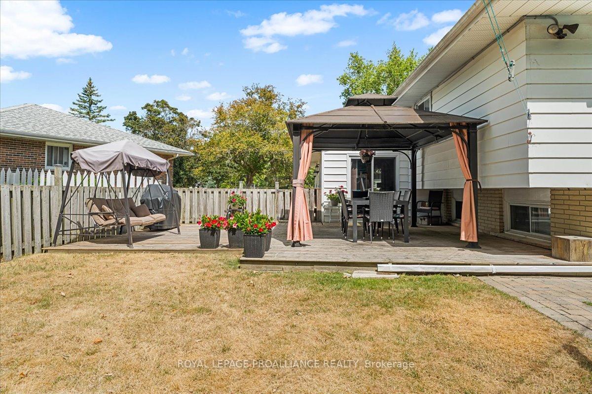 Photo 20 of 21 Coulter Crescent, Quinte West, Trenton Ward — HOMEH