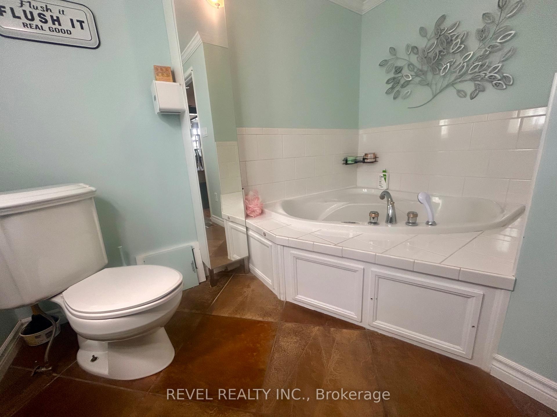 Photo 29 of 361 Eleventh Avenue, Cochrane — HOMEH