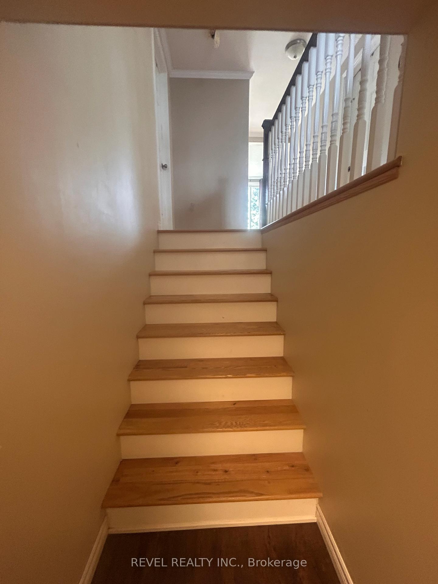 Photo 24 of 361 Eleventh Avenue, Cochrane — HOMEH