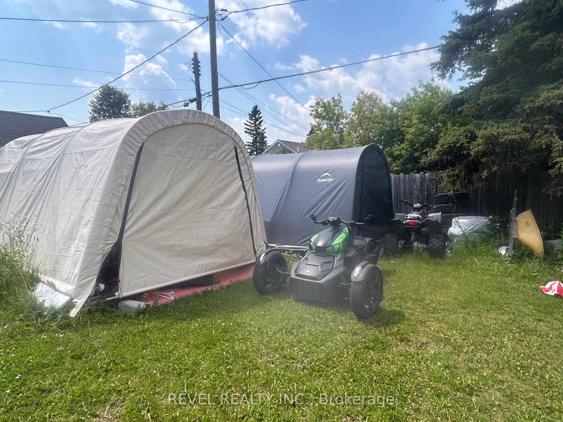 Photo 36 of 361 Eleventh Avenue, Cochrane — HOMEH