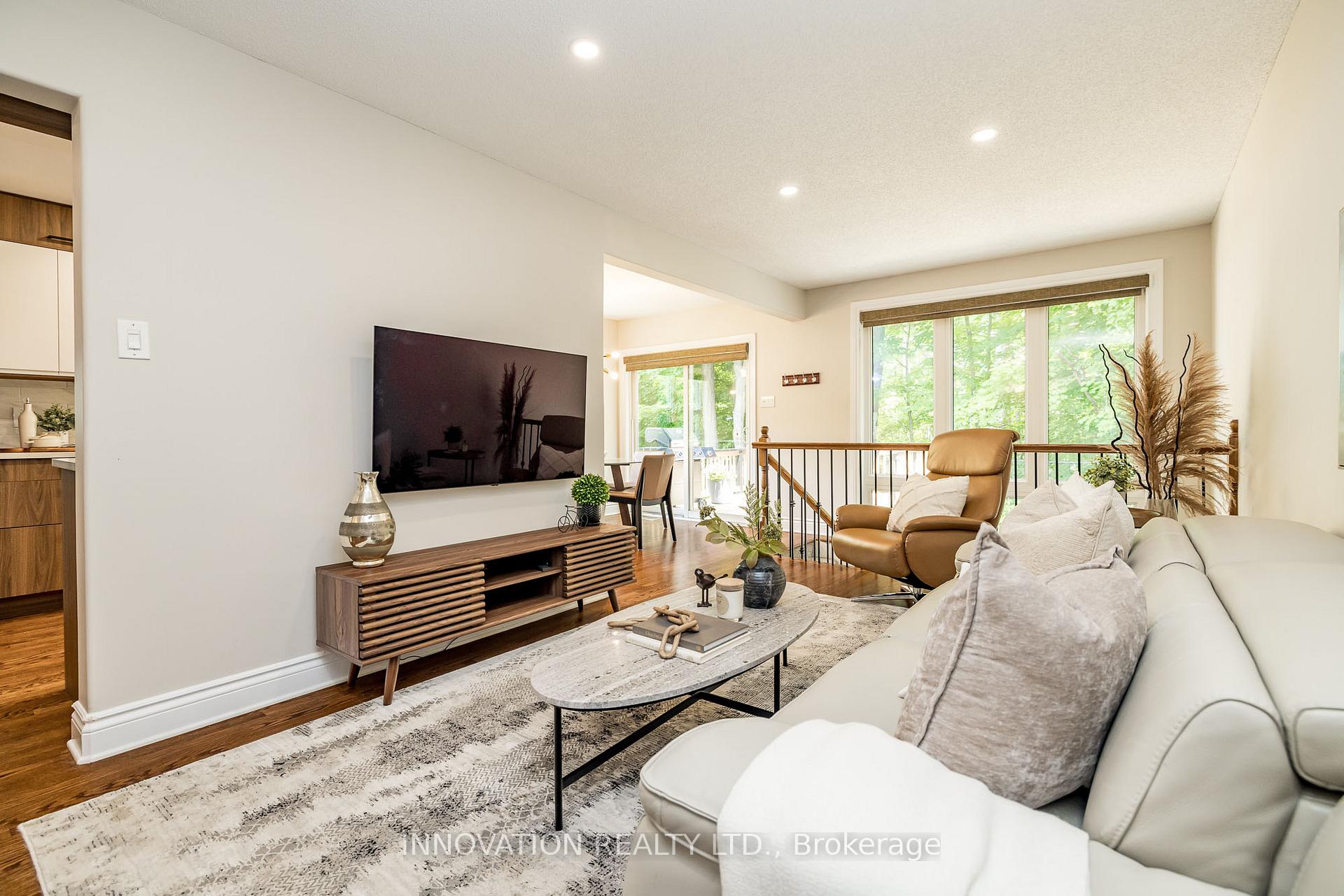 Photo 2 of 176 Talltree Crescent, Ottawa, Stittsville (Central) — HOMEH