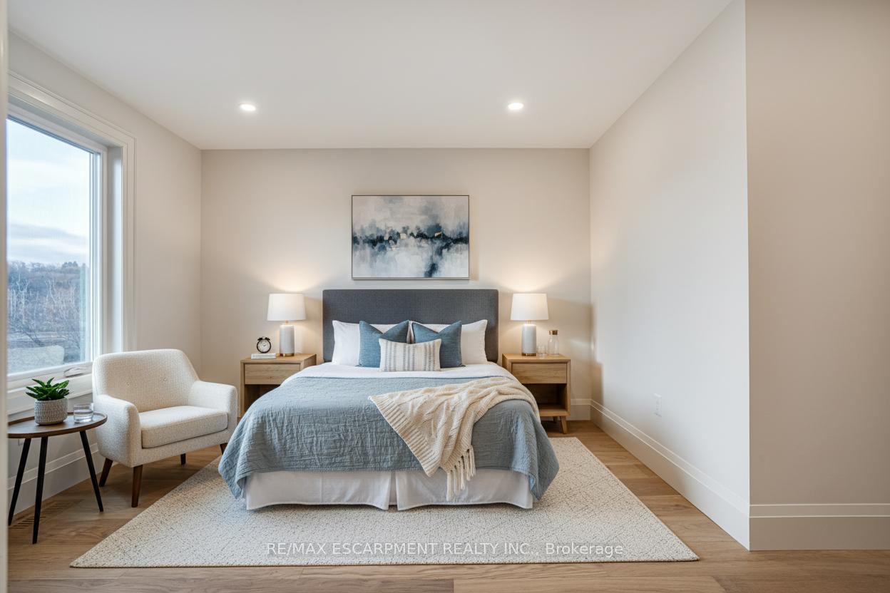 Photo 17 of 941 Old Mohawk Road, Hamilton, Ancaster — HOMEH