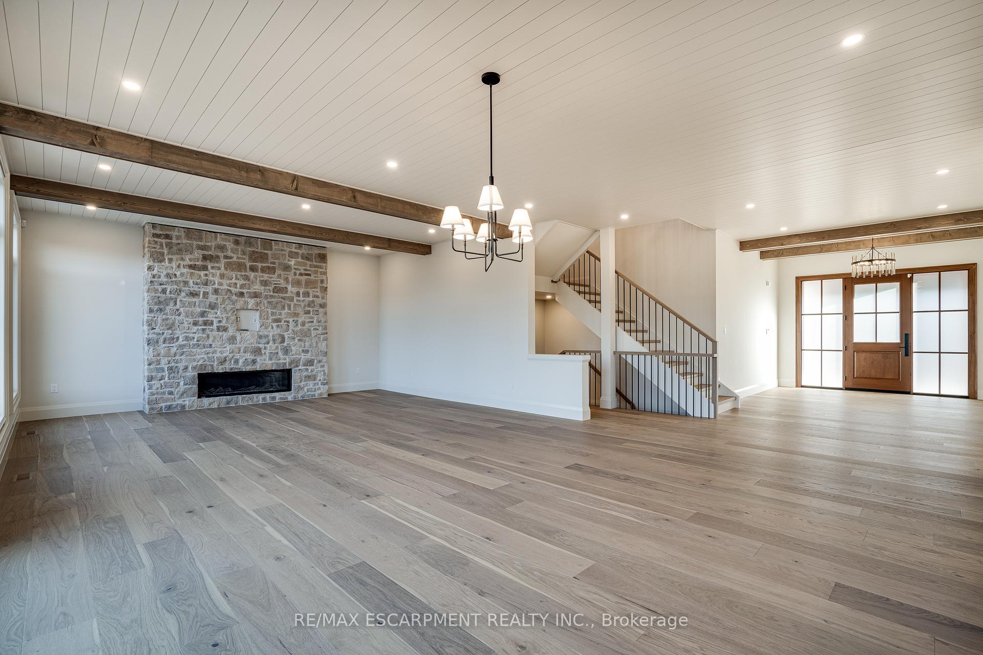 Photo 39 of 941 Old Mohawk Road, Hamilton, Ancaster — HOMEH