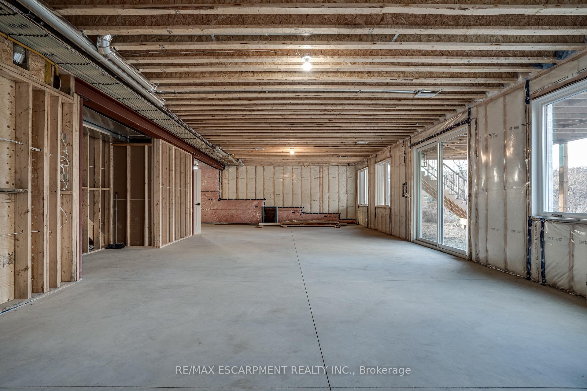 Photo 44 of 941 Old Mohawk Road, Hamilton, Ancaster — HOMEH