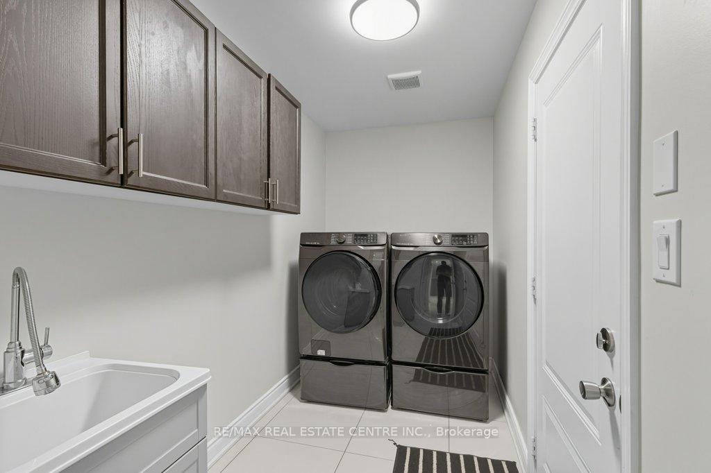 Photo 23 of 20 Bonavista Drive, Brampton, Credit Valley — HOMEH