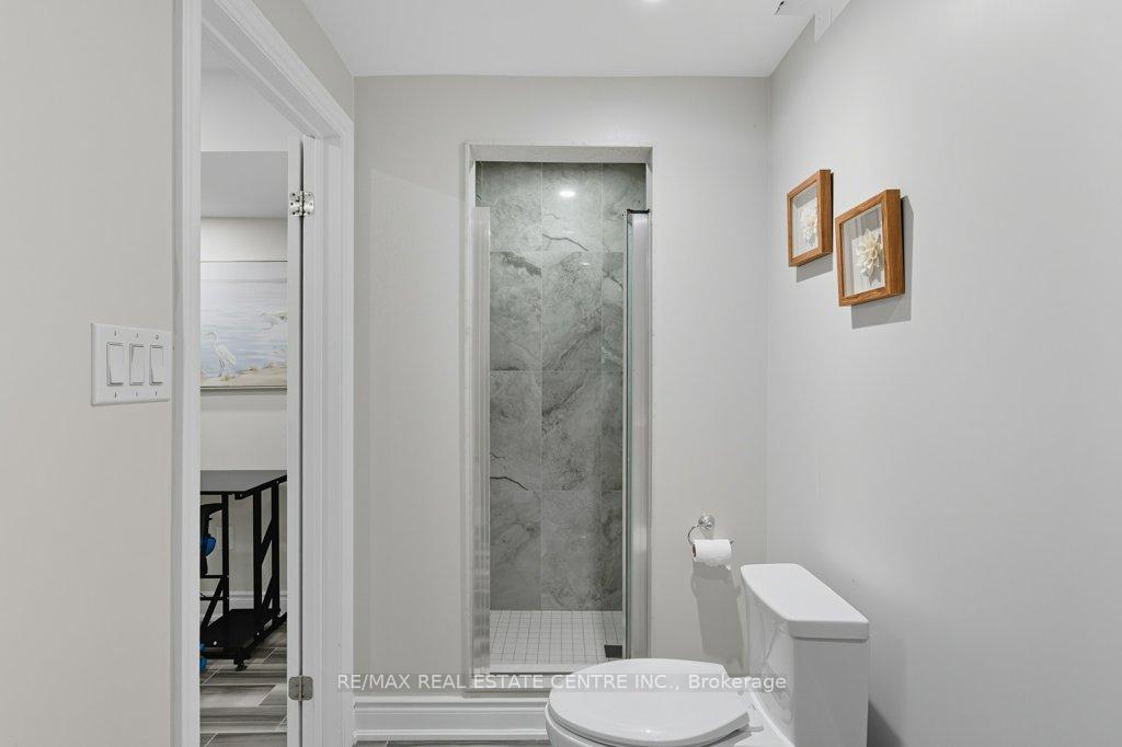 Photo 40 of 20 Bonavista Drive, Brampton, Credit Valley — HOMEH
