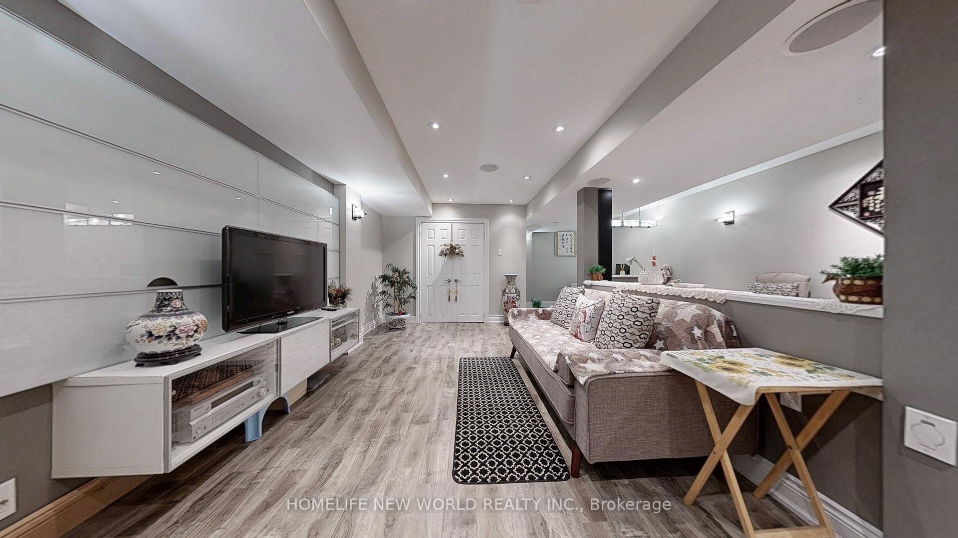 Photo 22 of 33 Tasker Crescent, Ajax, Central — HOMEH