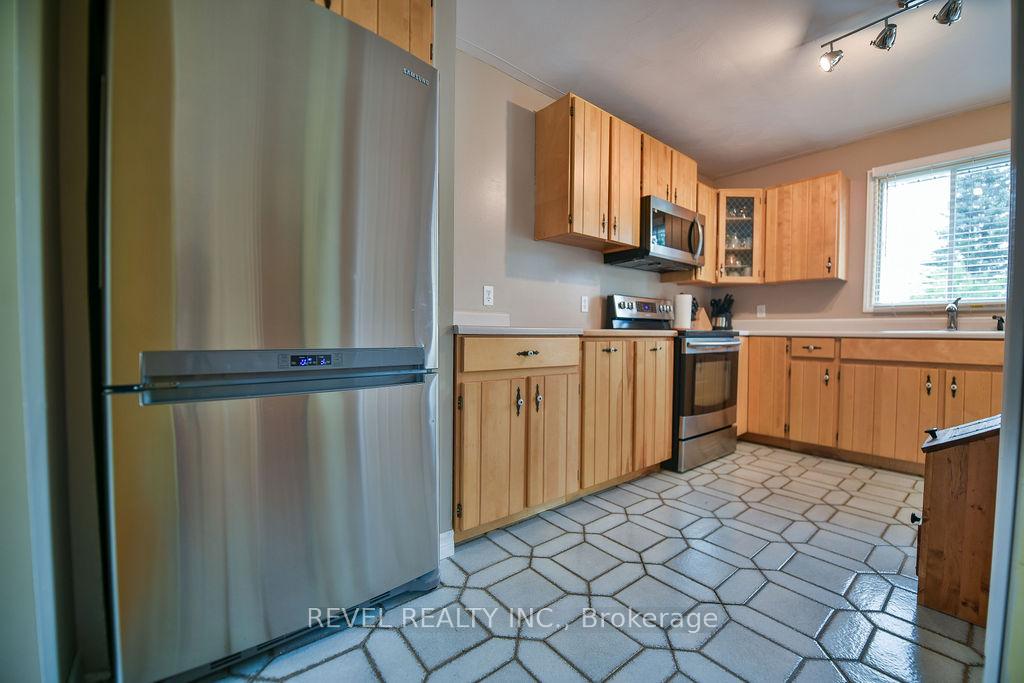 Photo 6 of 1013 Michener Boulevard, Timmins, Porcupine - West — HOMEH