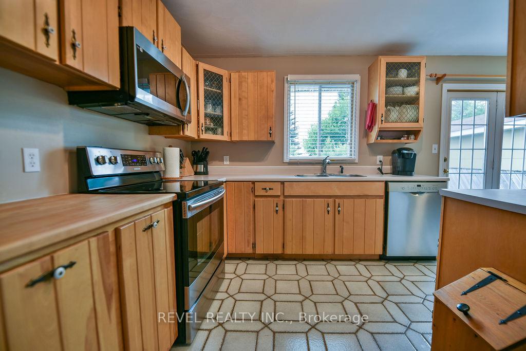 Photo 9 of 1013 Michener Boulevard, Timmins, Porcupine - West — HOMEH