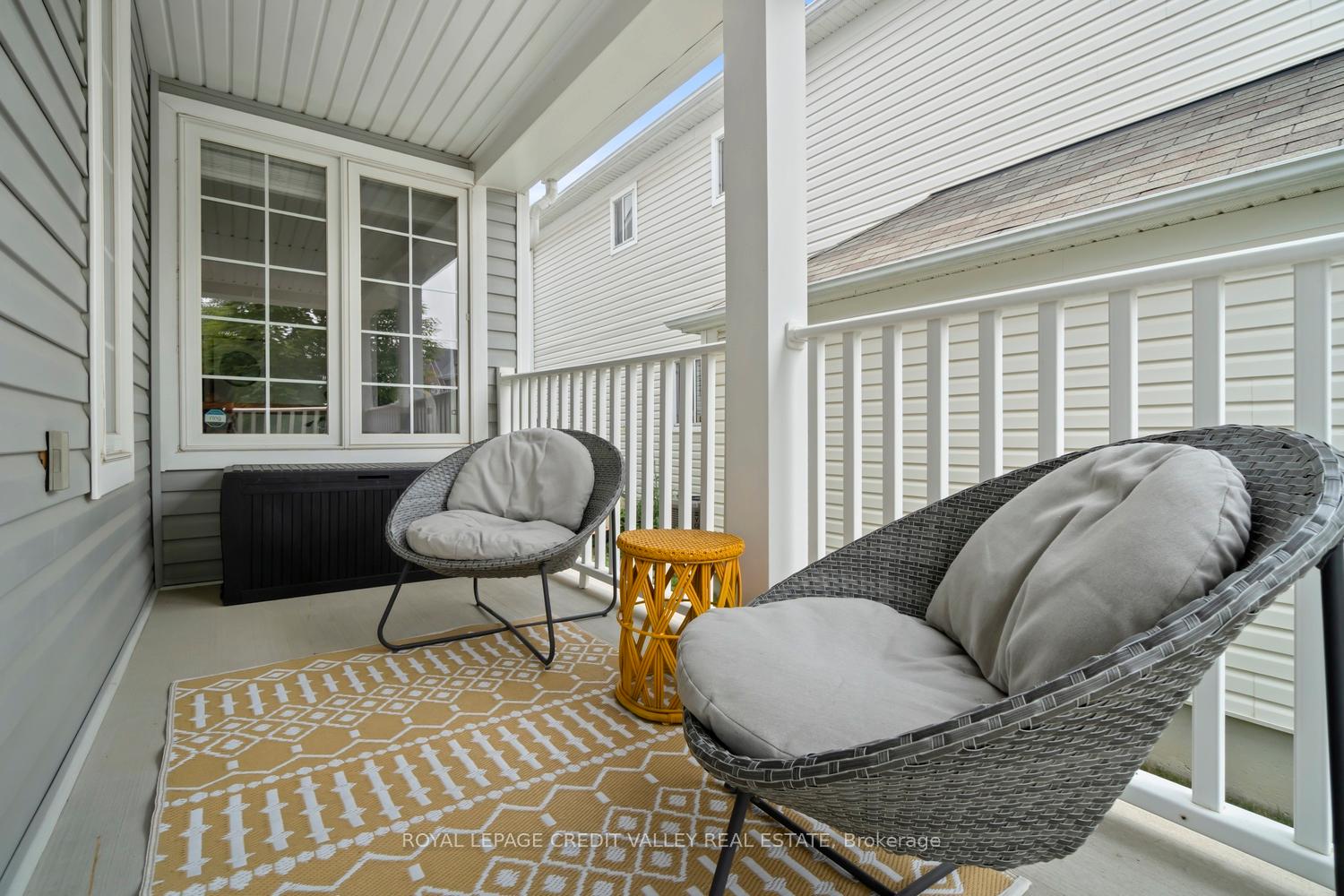 Photo 4 of 1789 Badgley Drive, Oshawa, Taunton — HOMEH