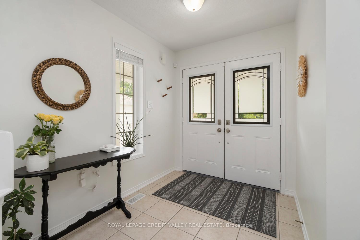 Photo 5 of 1789 Badgley Drive, Oshawa, Taunton — HOMEH