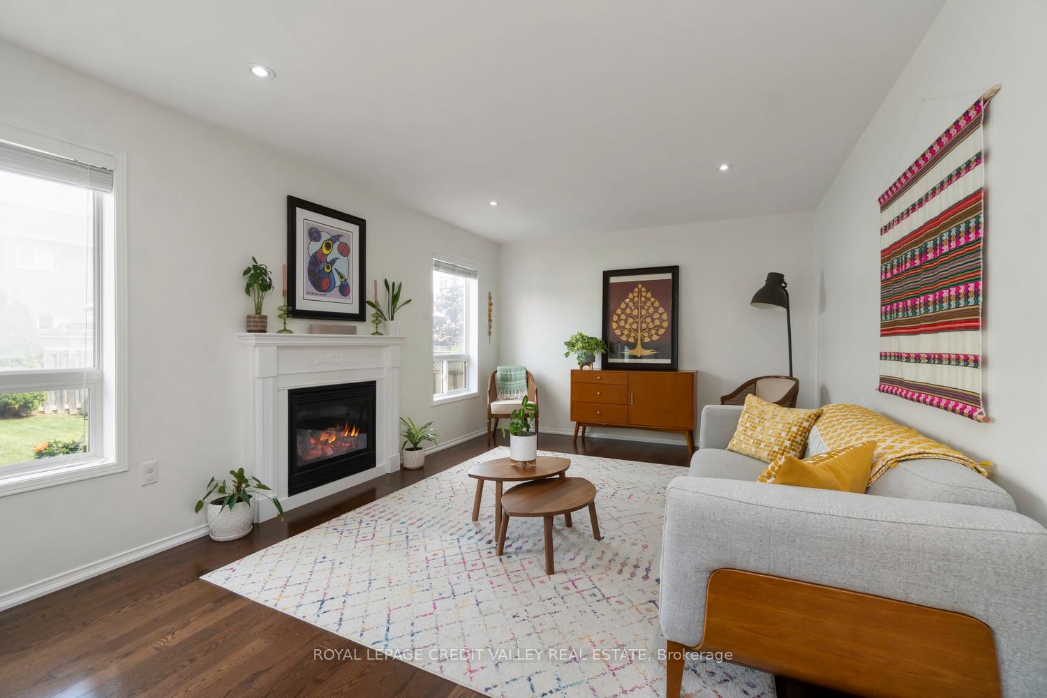 Photo 13 of 1789 Badgley Drive, Oshawa, Taunton — HOMEH