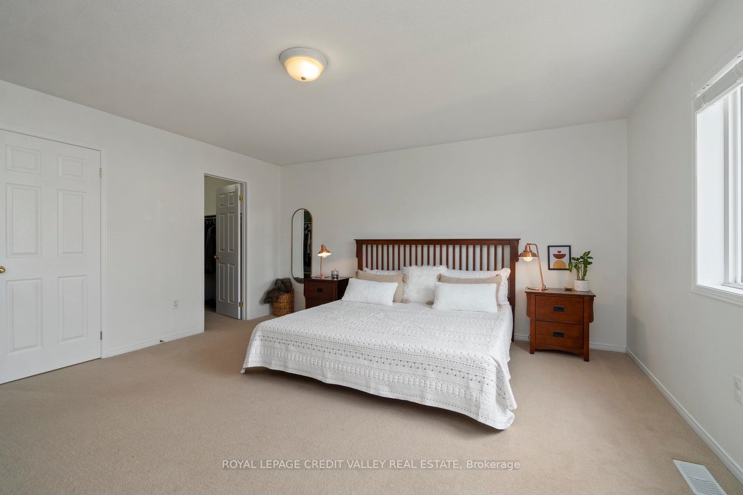 Photo 33 of 1789 Badgley Drive, Oshawa, Taunton — HOMEH